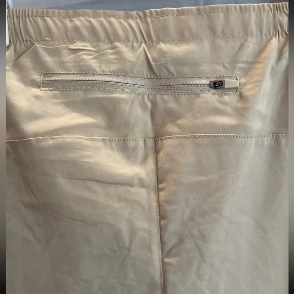 🆕 Raw Gear Men’s Medium Compression Legging Shorts Color-Sand Fast Shipping - Picture 3 of 6